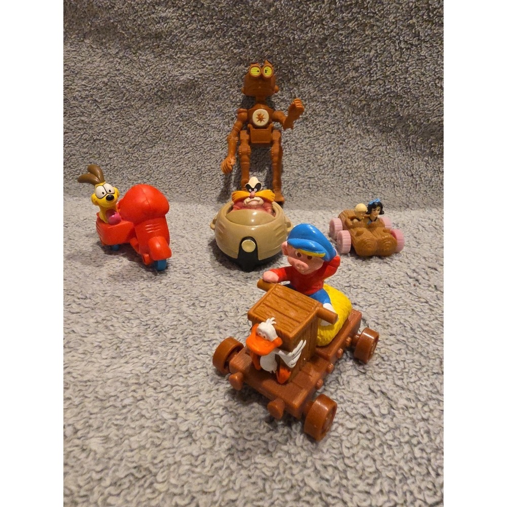 90s And Early 2000s McDonalds Toy Lot Sonic, Garfield, Flintstones, B.e.n, Piggy